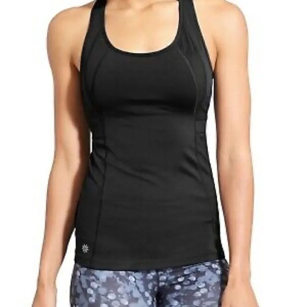 ✨ Athleta runner built In Bra Racerback Workout Tank Top✨
